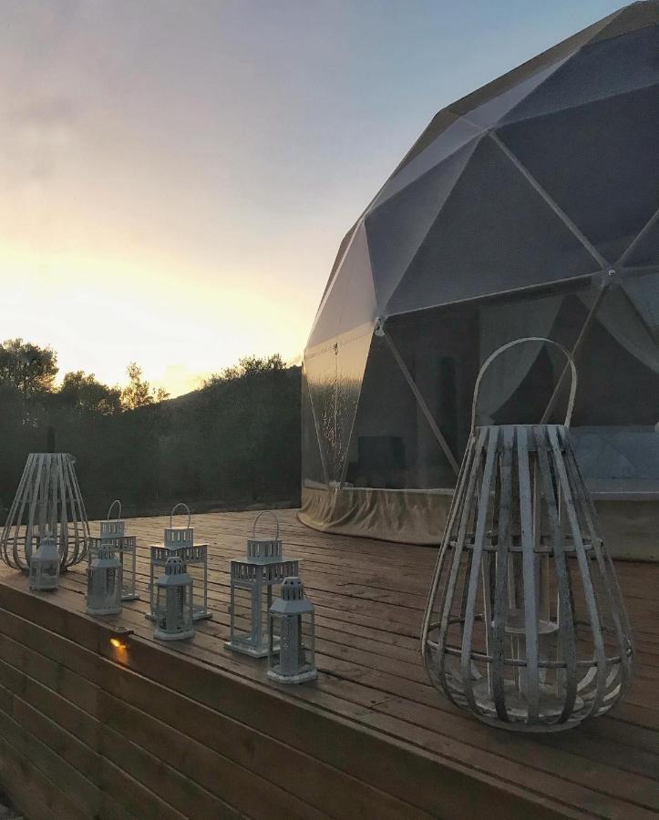 Domo Suites Masia Cal Geperut Бадалона Екстериор снимка